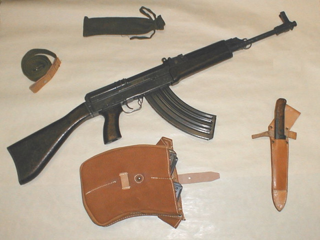 VZ58 ACCESSORIES FROM MILITARY SURPLUS - Contact International 